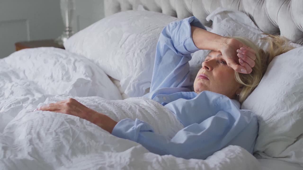 The Derila Ergo butterfly pillow showing its raised side arches